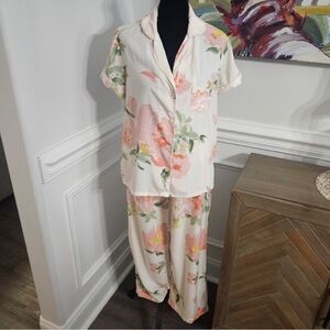 Anthropologie Plum Pretty Sugar Siren Song Floral Pajama Set Medium Short Sleeve